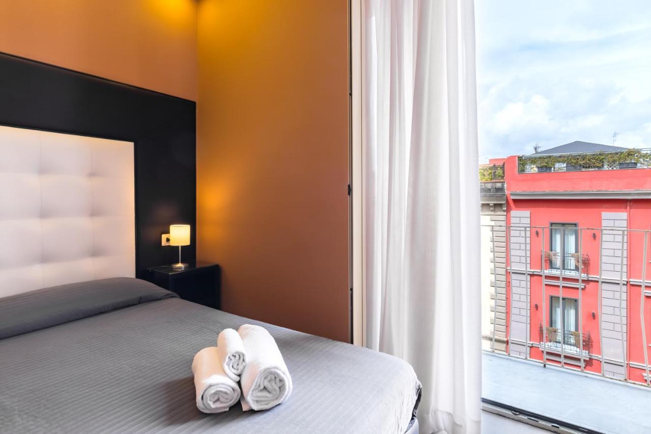 Bh Napoli Railway Hotel Kültér fotó